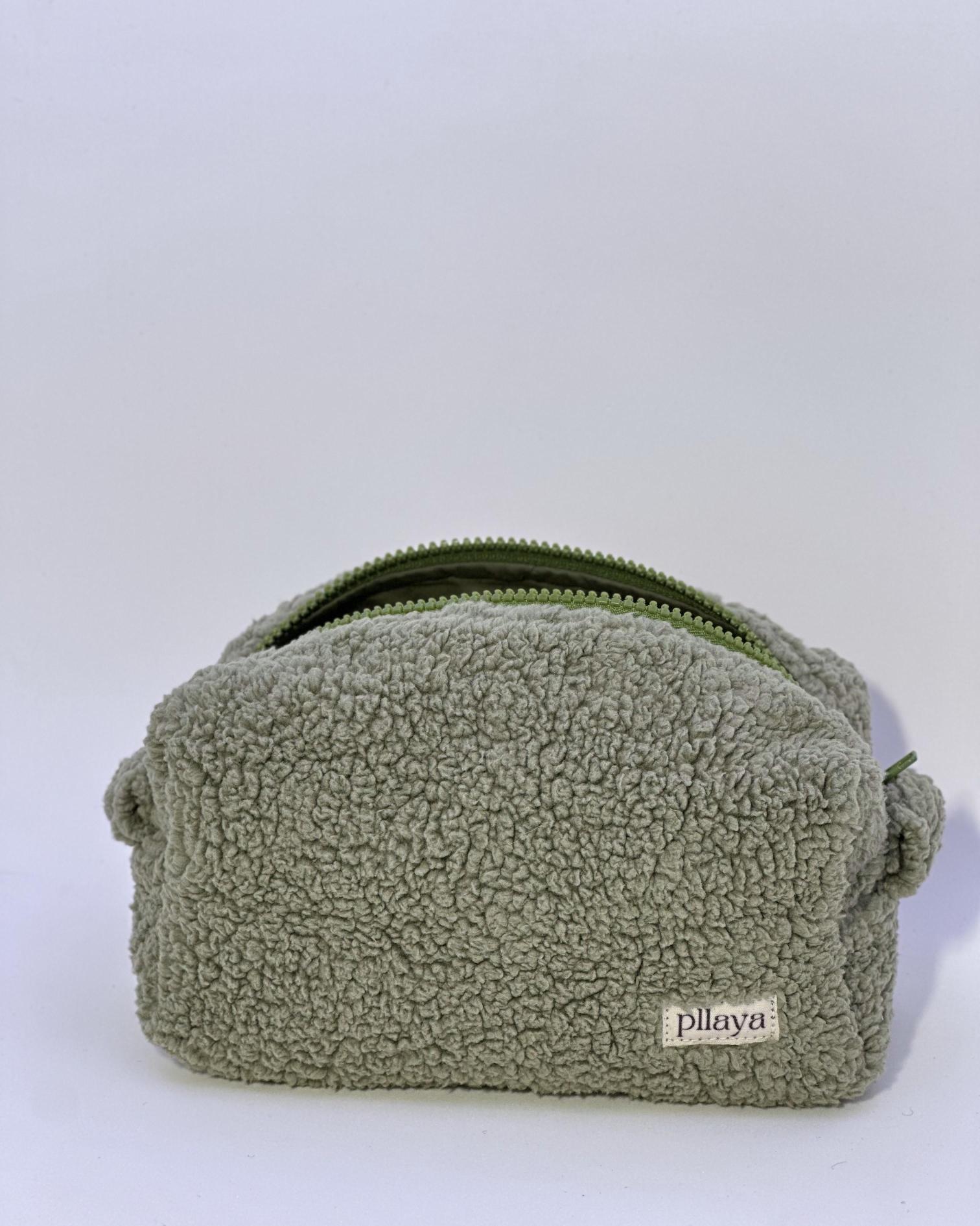 Yeşil%20Peluş%20Makyaj%20Çantası